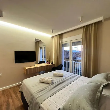 Center Lovely Apartament