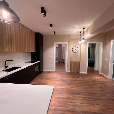 Apartment Center Lovely Apartament Shkoder